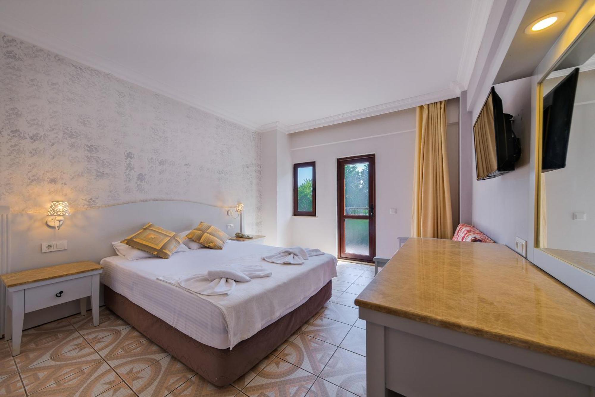 Majestic Hotel Oludeniz Bagian luar foto