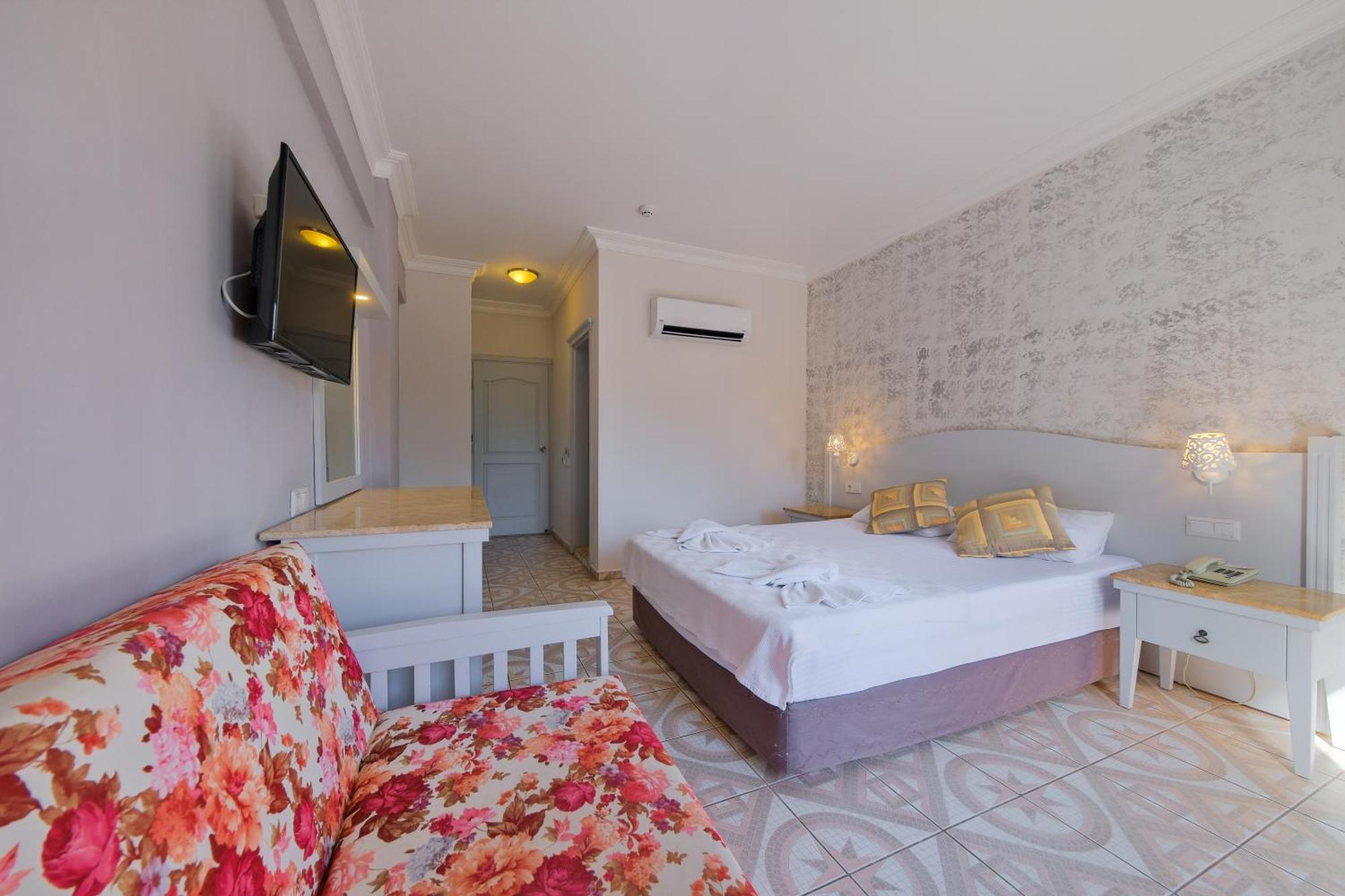 Majestic Hotel Oludeniz Bagian luar foto